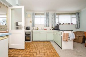 Photo 16- click for photo gallery